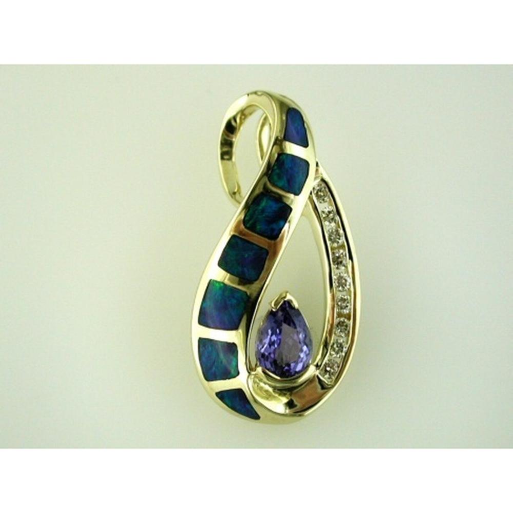 Exquisite 14K Yellow Gold 0.24 Carat Diamond & 0.85 Carat Tanzanite Pendant