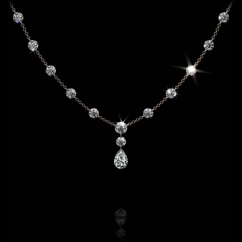 Aresa New York - Lovelace Note D Necklaces - 18K White Gold with 4.10 cts. of Diamonds
