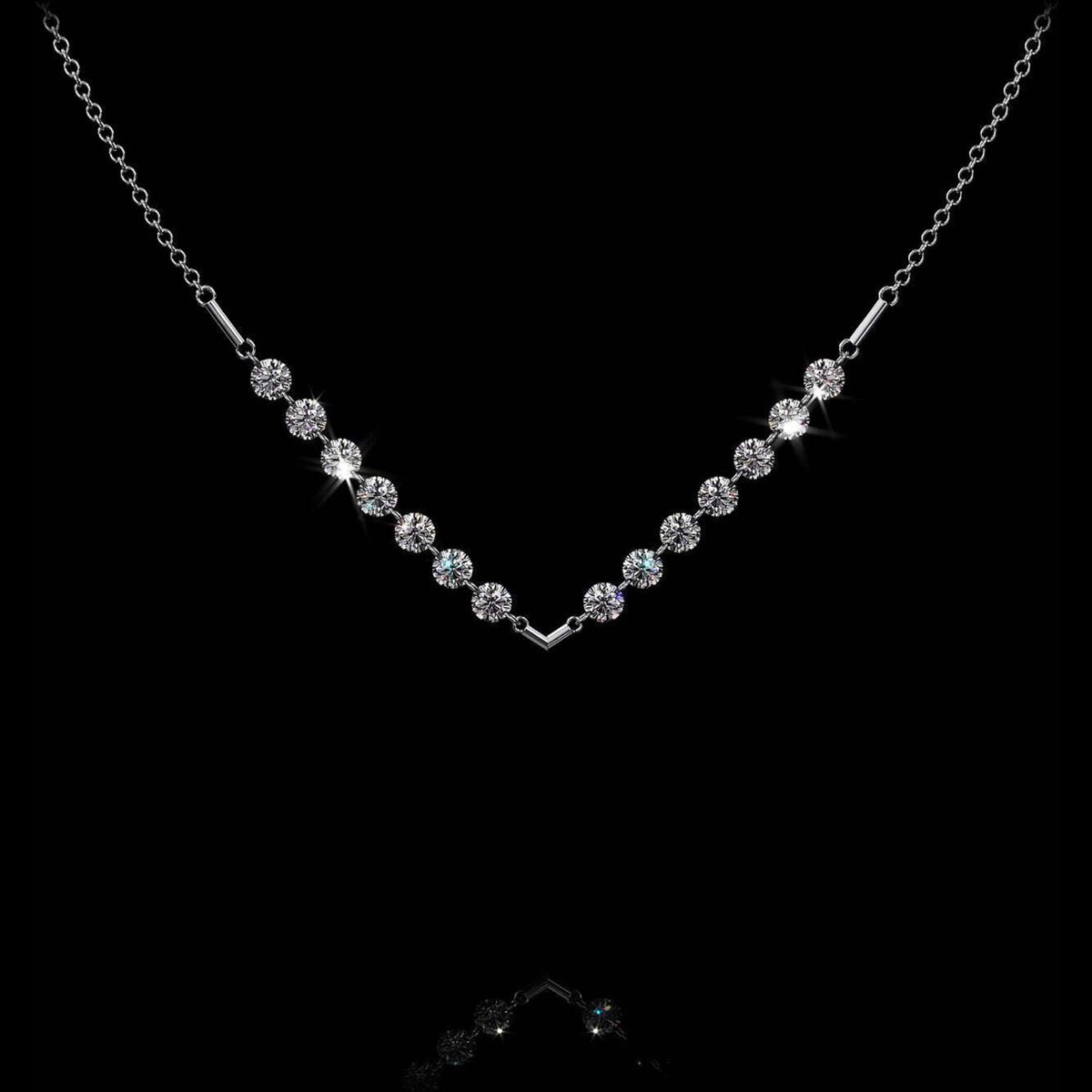 Aresa New York - Lovelace Note G Necklaces - 18K White Gold with 1.10 cts. of Diamonds