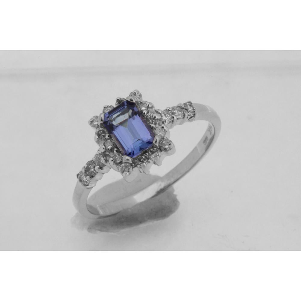 Luxe 14K White Gold Tanzanite & Diamond Ring - Timeless Elegance