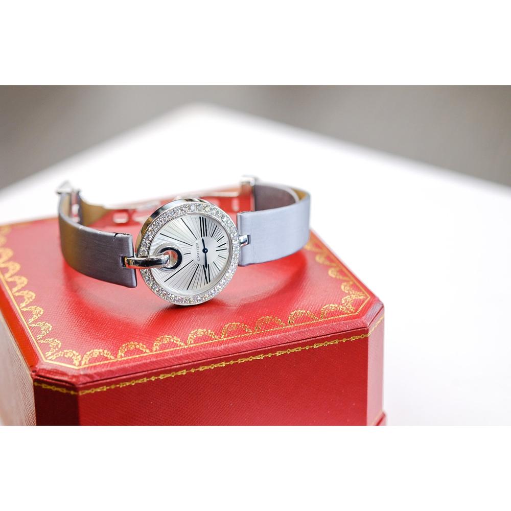 Luxe Cartier 18K White Gold Captive Diamond Dial Watch