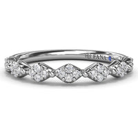 Modern Vintage Band with Diamond Cluster Rhombus Motif by Fana - 0.18 Carat Total Diamond Weight