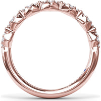 Modern Vintage Band with Diamond Cluster Rhombus Motif by Fana - 0.18 Carat Total Diamond Weight
