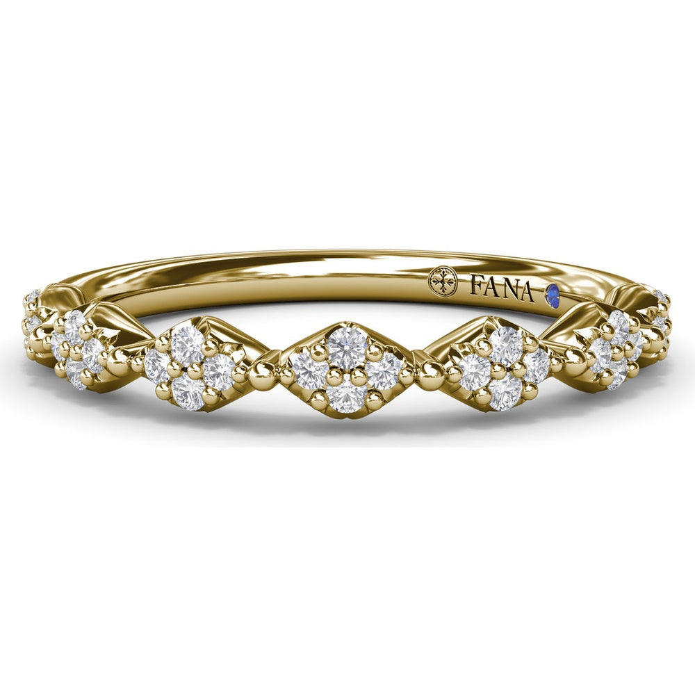 Modern Vintage Band with Diamond Cluster Rhombus Motif by Fana - 0.18 Carat Total Diamond Weight