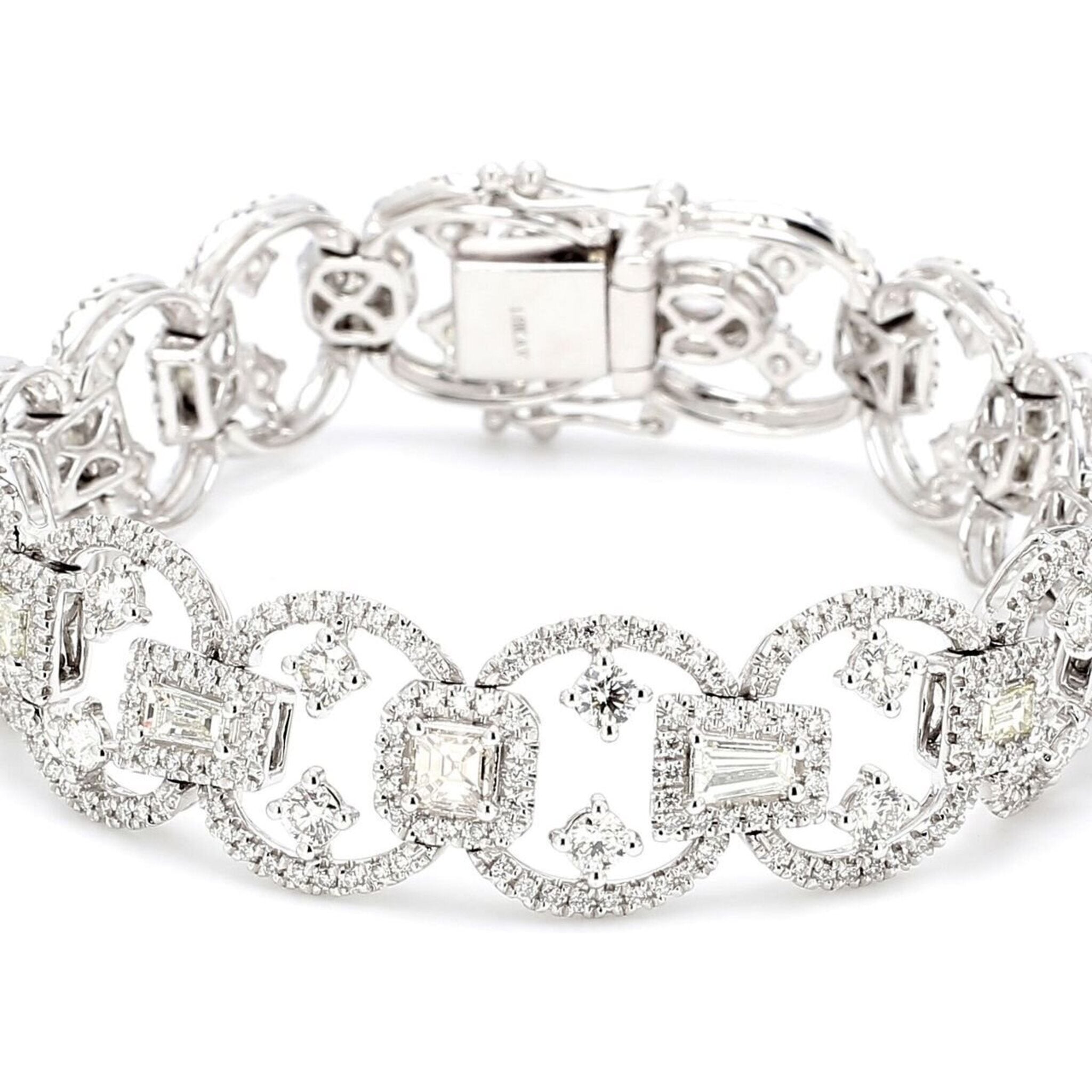 Ninacci 18K White Gold Designer Halo Bracelet with Dazzling Diamonds - D7.48 Carats Total Weight