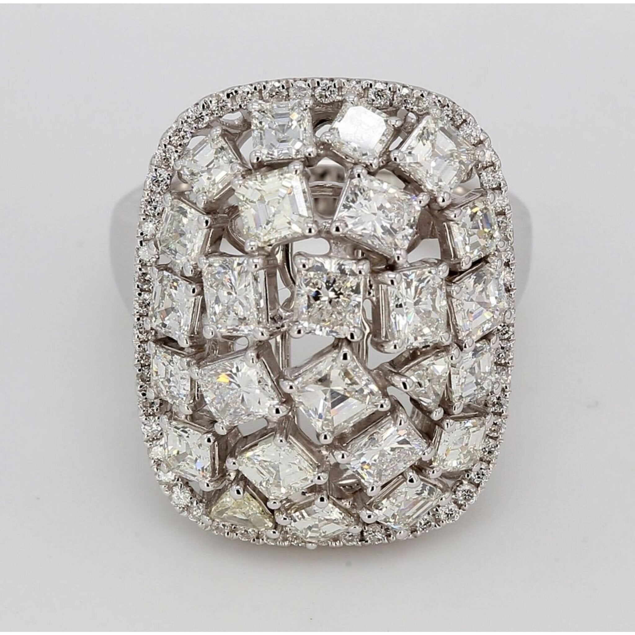 Ninacci 18K White Gold Halo Fashion Ring with Prong Set Diamonds - 3.95 Carat Total Diamond Weight