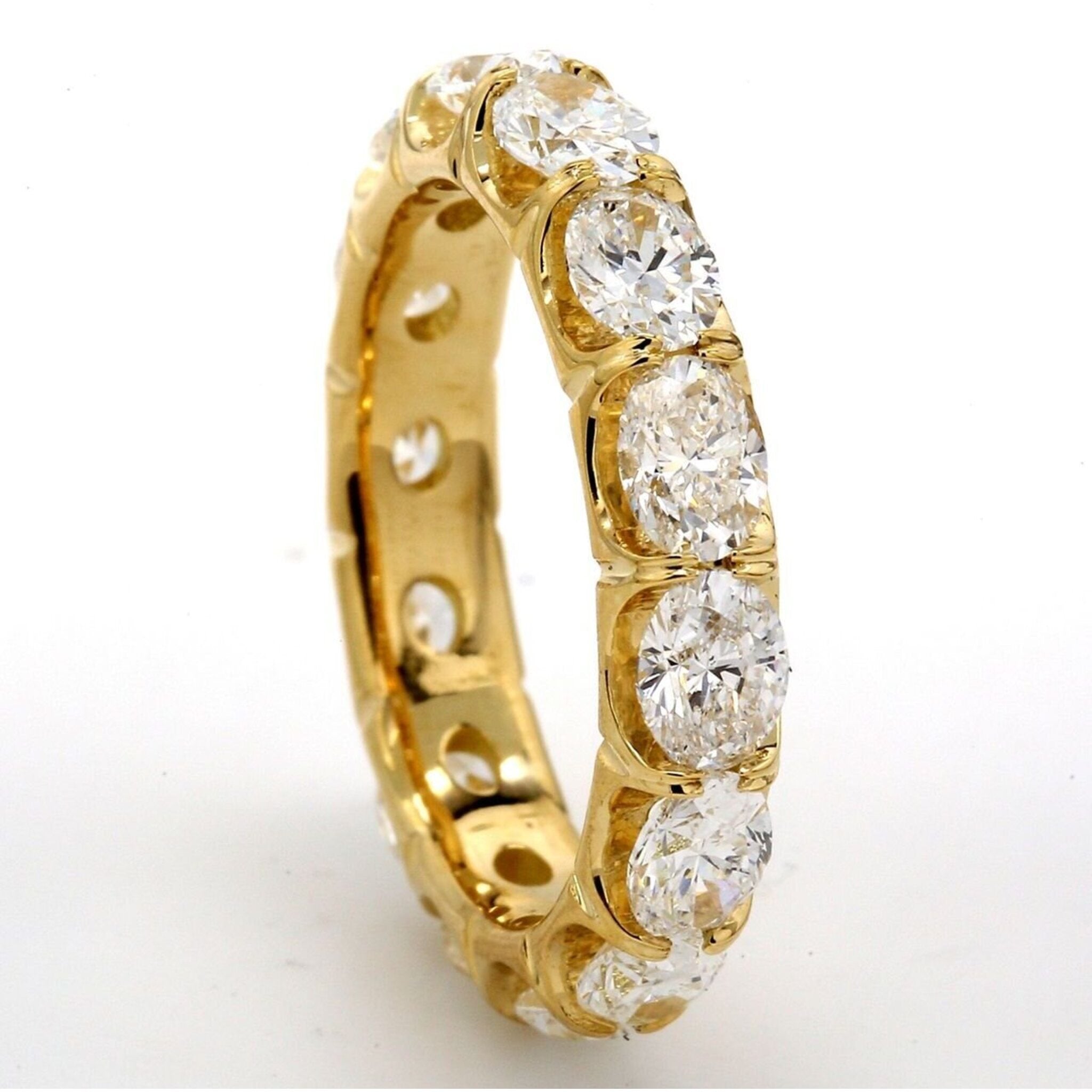 Ninacci 18K Yellow Gold East to West Eternity Band with 2.94 Carats Oval Cut Diamonds - Size 7.25