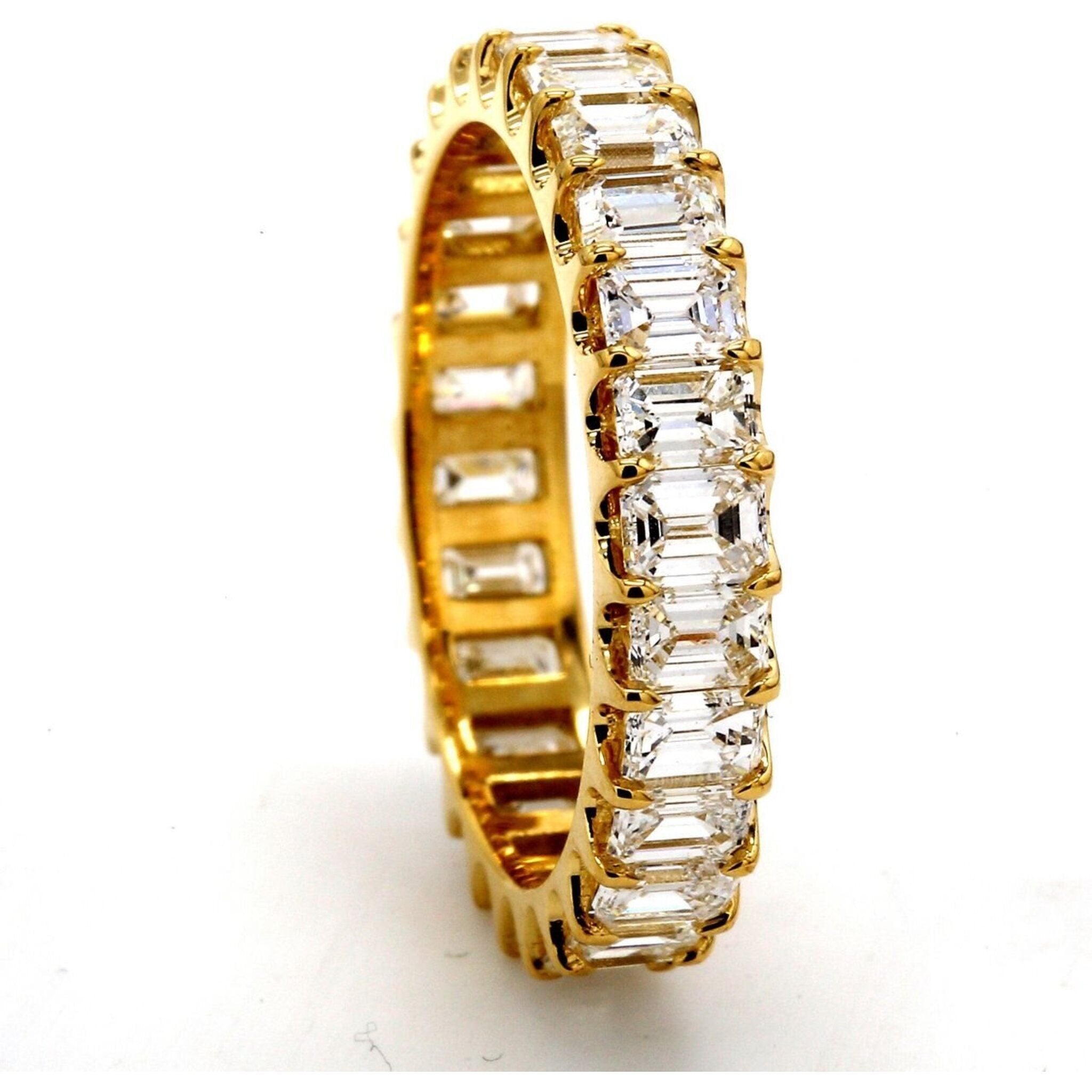 Ninacci 18K Yellow Gold Eternity Band with U-prong set Emerald Cut Diamonds - 2.82 Carat Total Diamond Weight - Size 6.25