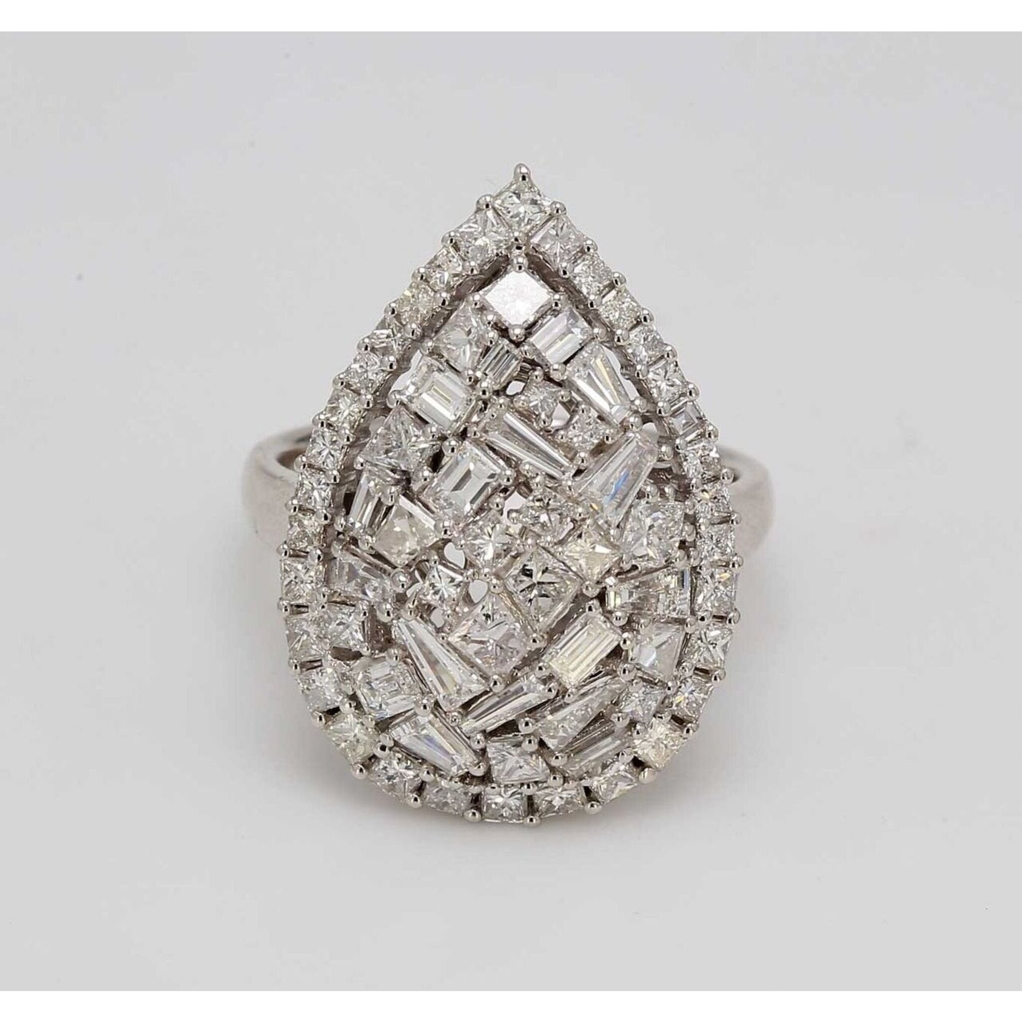 Ninacci Halo Pear Shaped Ring in 18K White Gold - 2.67 Carats Diamond Halo - Size 6.75