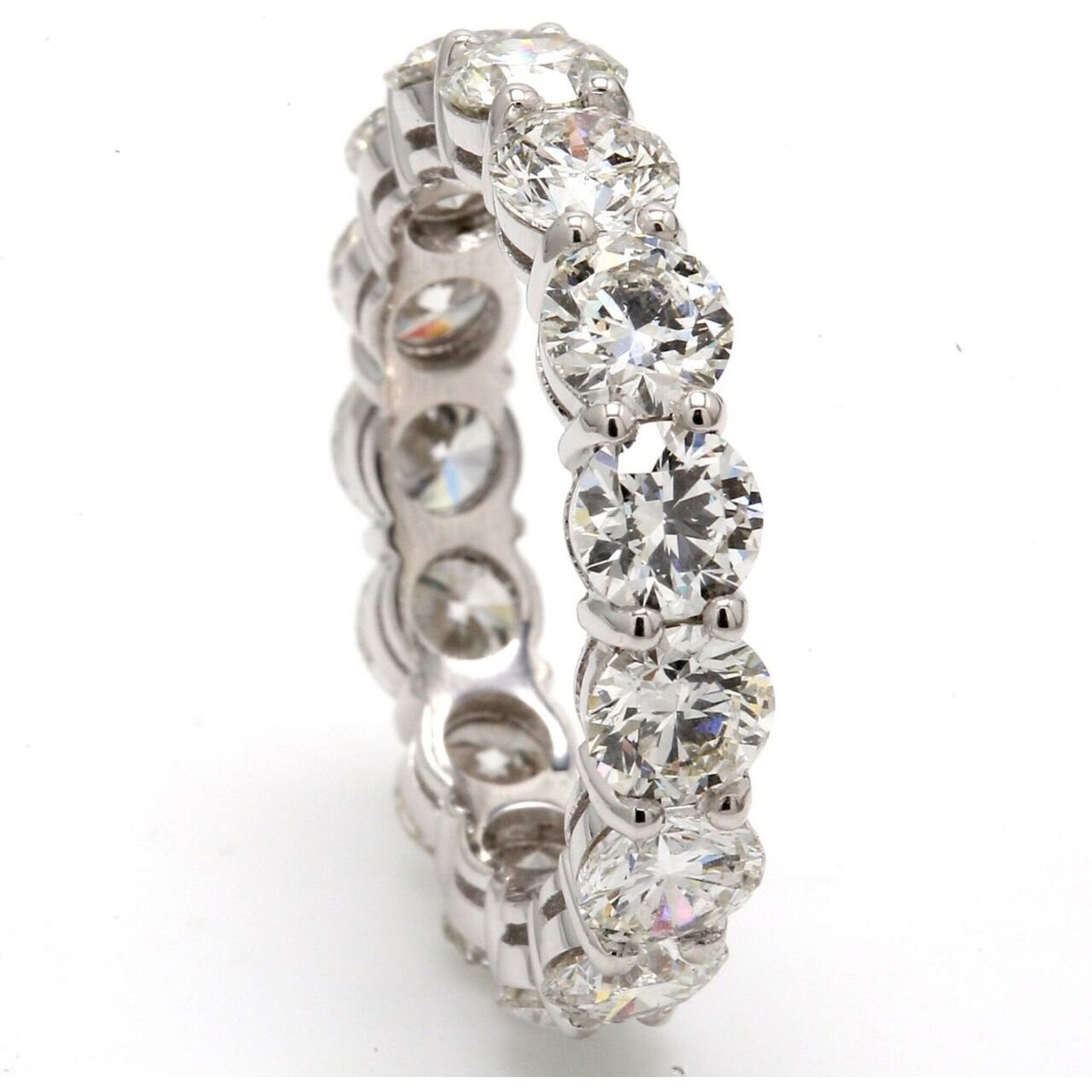 Ninacci Platinum 4.53 Carats Round Diamond Eternity Band - Size 6