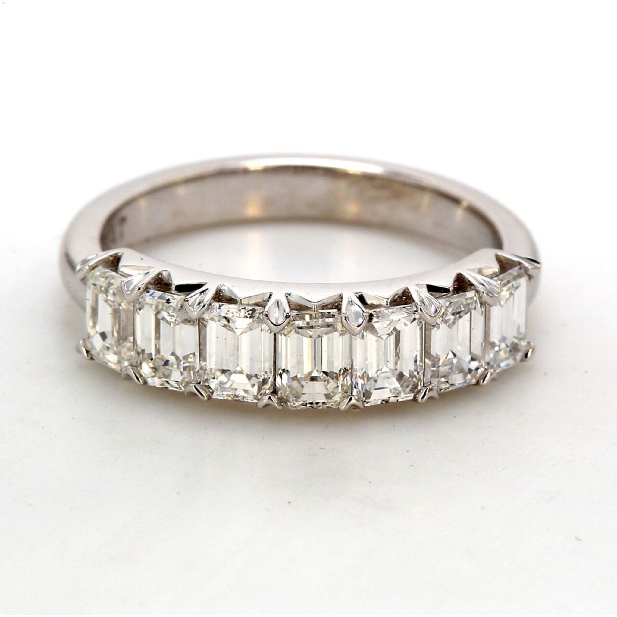 Ninacci Platinum 7-Stone Emerald-Cut Diamond Band - 1.58 Carat Total Diamond Weight