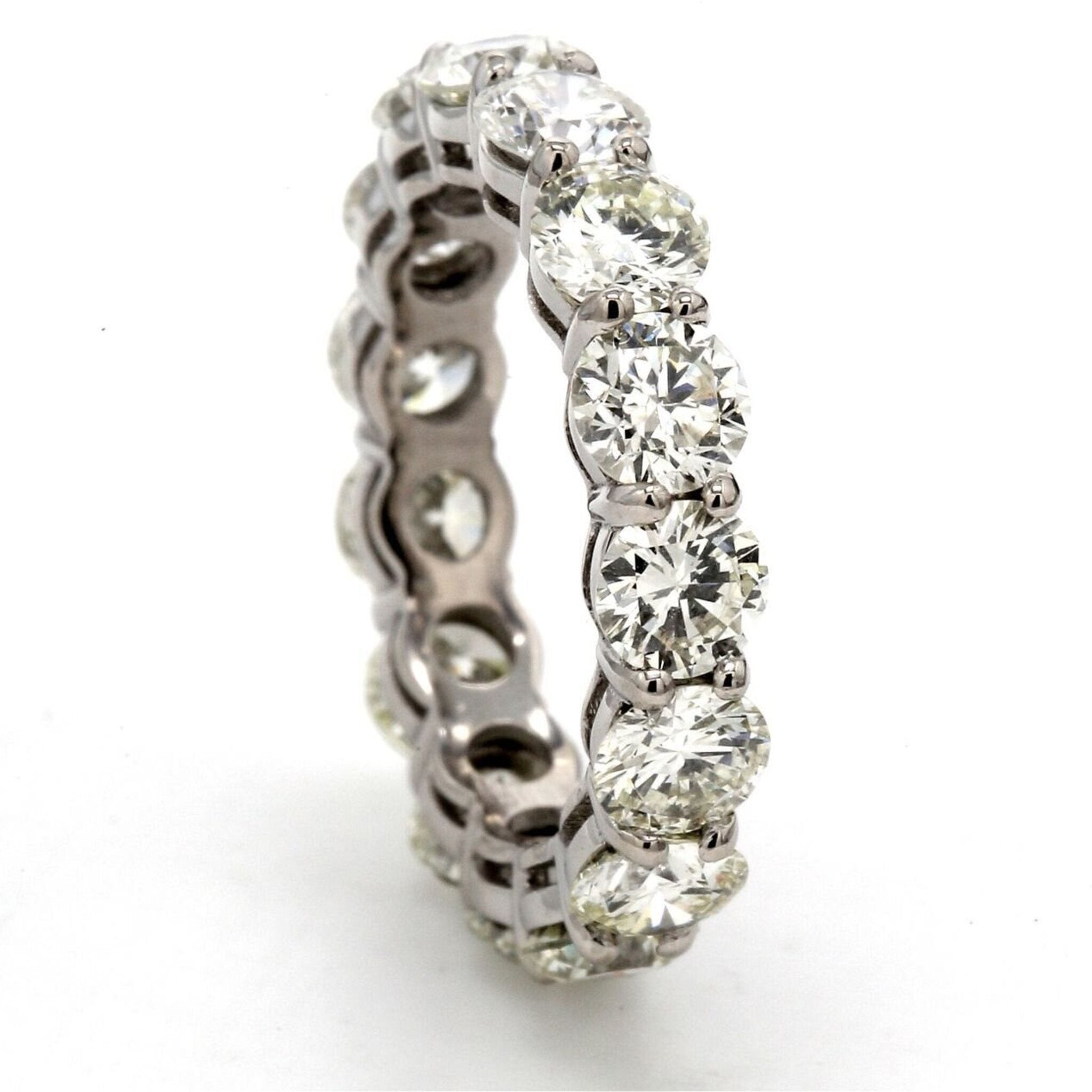 Ninacci Platinum Eternity Band with 4.61 Carats Round Diamonds - Size 5