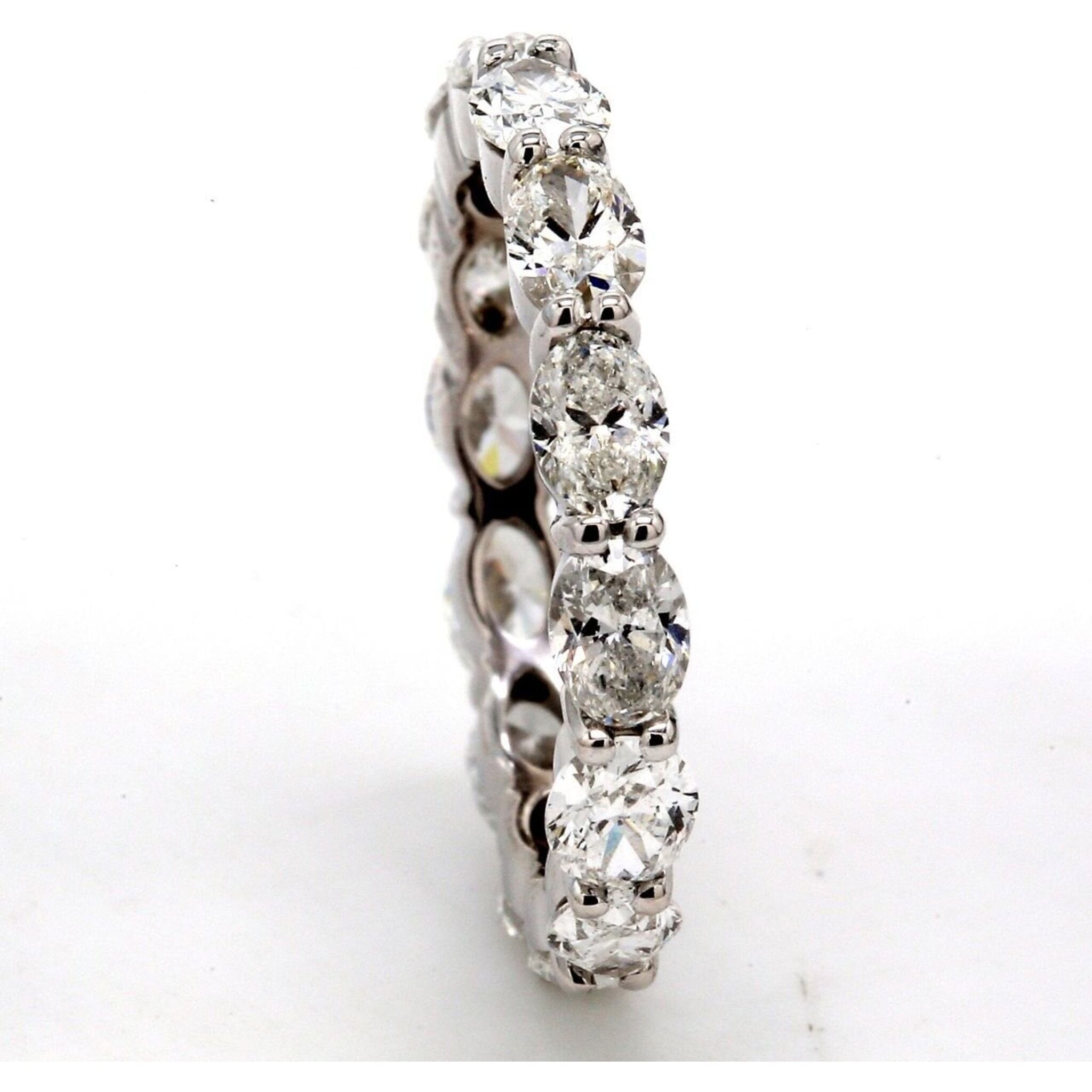 Ninacci Platinum Oval Diamond Eternity Band - D2.58 Carat Total Diamond Weight - Size 5.5