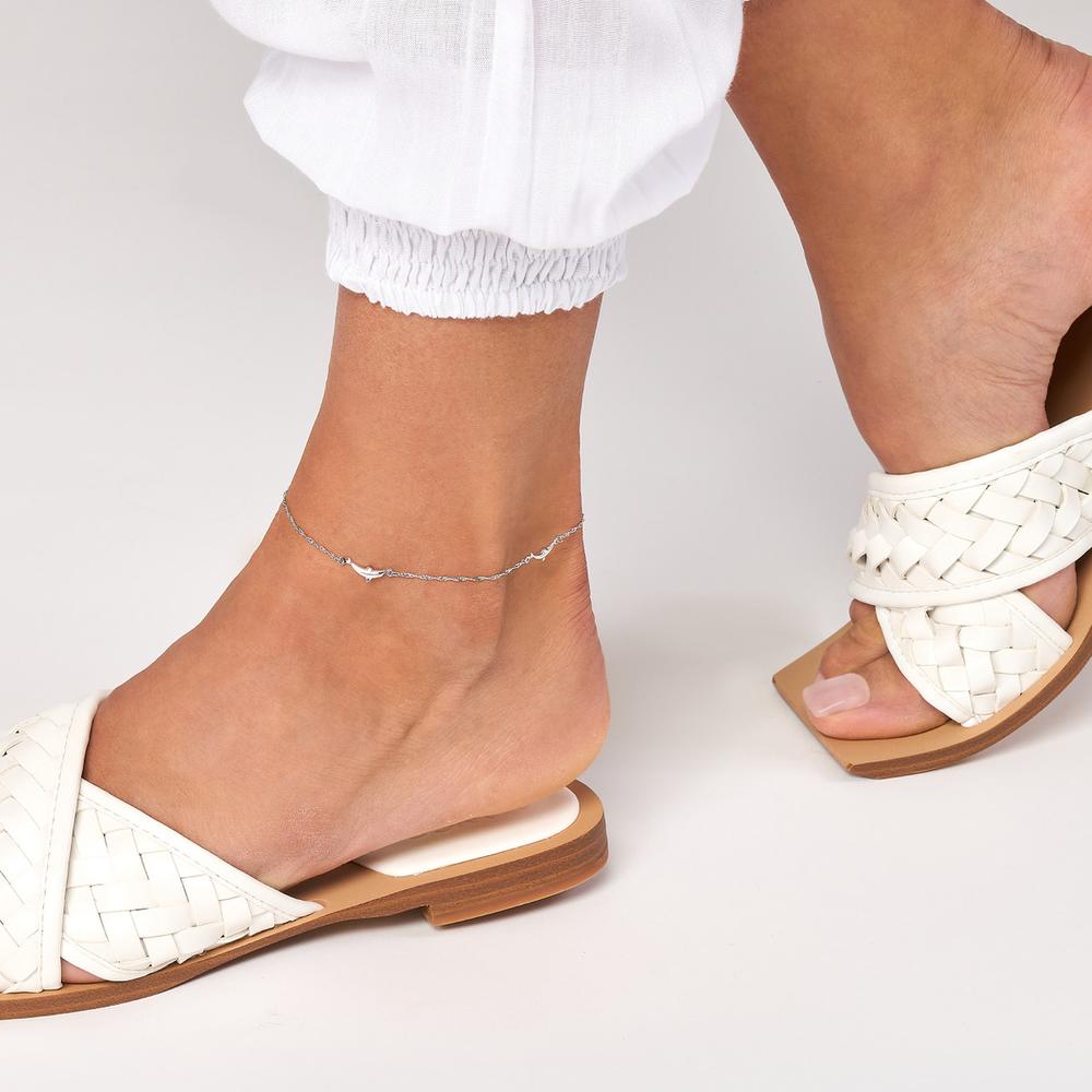 Olas d'Oro - 14K White Gold Dolphin Trio Adjustable Anklet with Singapore Twist Chain