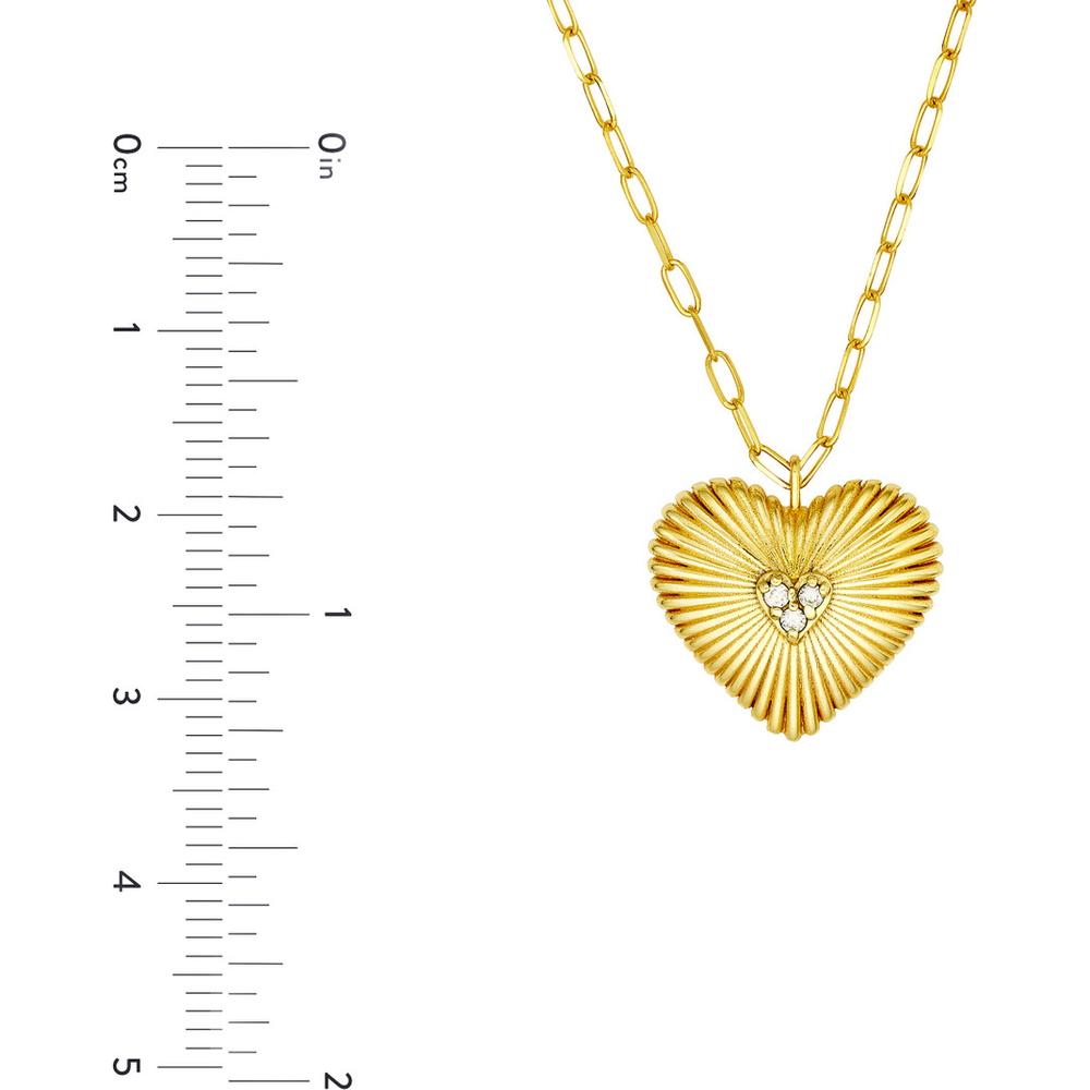 Olas d'Oro - 14K Yellow Gold Diamond Radiant Heart Pendant Necklace - 0.06 Carat Diamond Total Weight