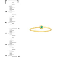 Olas d'Oro - 14K Yellow Gold Emerald Bezel Wire Ring - 0.03 Carat Emerald