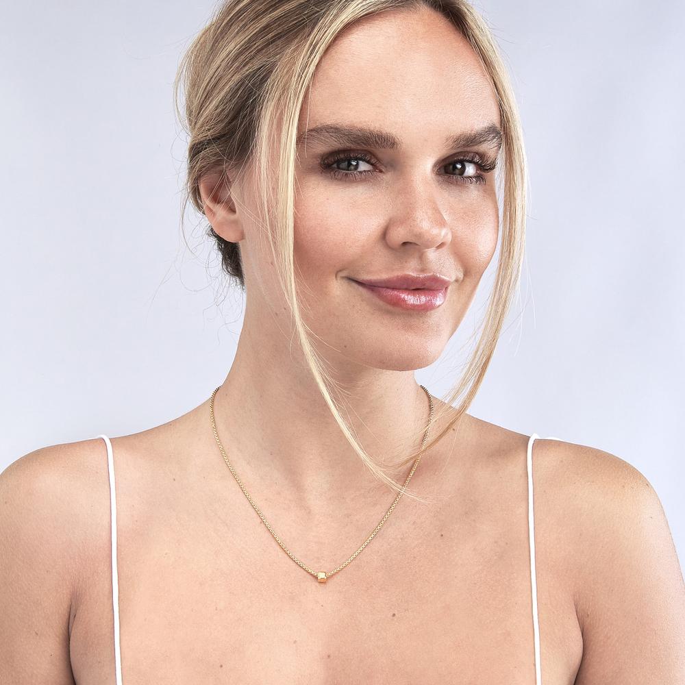 Olas d'Oro - 14K Yellow Gold Engravable Square Pendant Necklace with Adjustable Length - 3.70 Grams