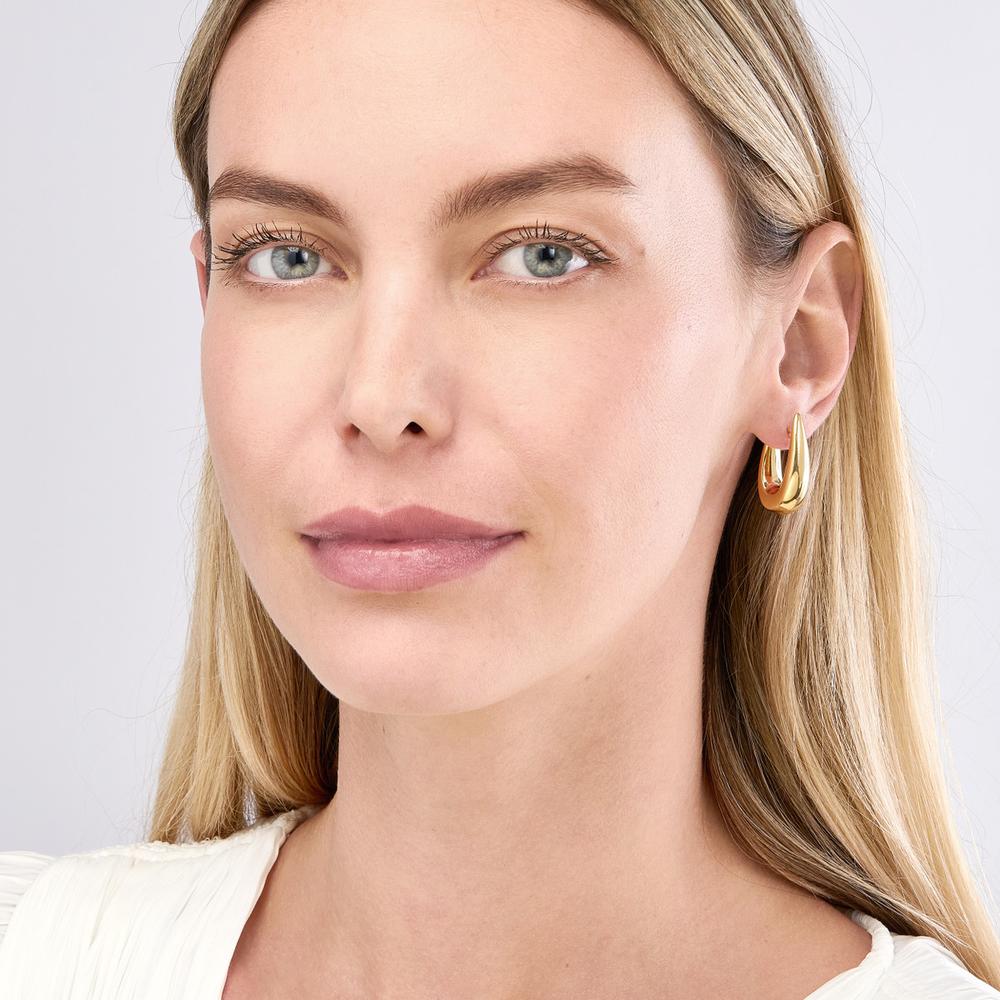 Olas d'Oro - 14K Yellow Gold Graduated Oval Puff Mini Hoop Earrings