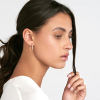 Olas d'Oro - 14K Yellow Gold High Polish Double Hoop Omega Back Earrings with Popcorn Chain Design - 2.70g Total Weight