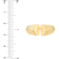 Olas d'Oro - 14K Yellow Gold Open Chevron Cuff Ring - Size 7 - 5.30g