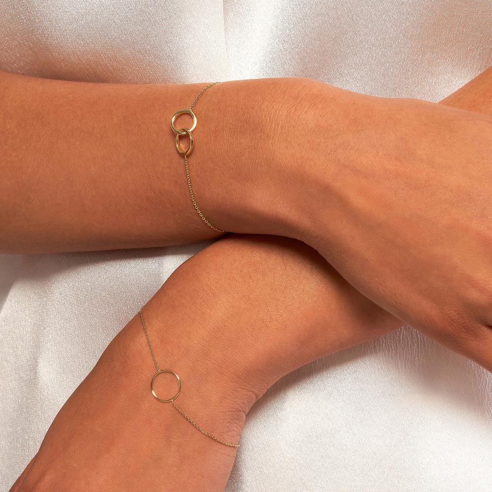 Olas d'Oro - 14K Yellow Gold Open Wire Circle Adjustable Bracelet