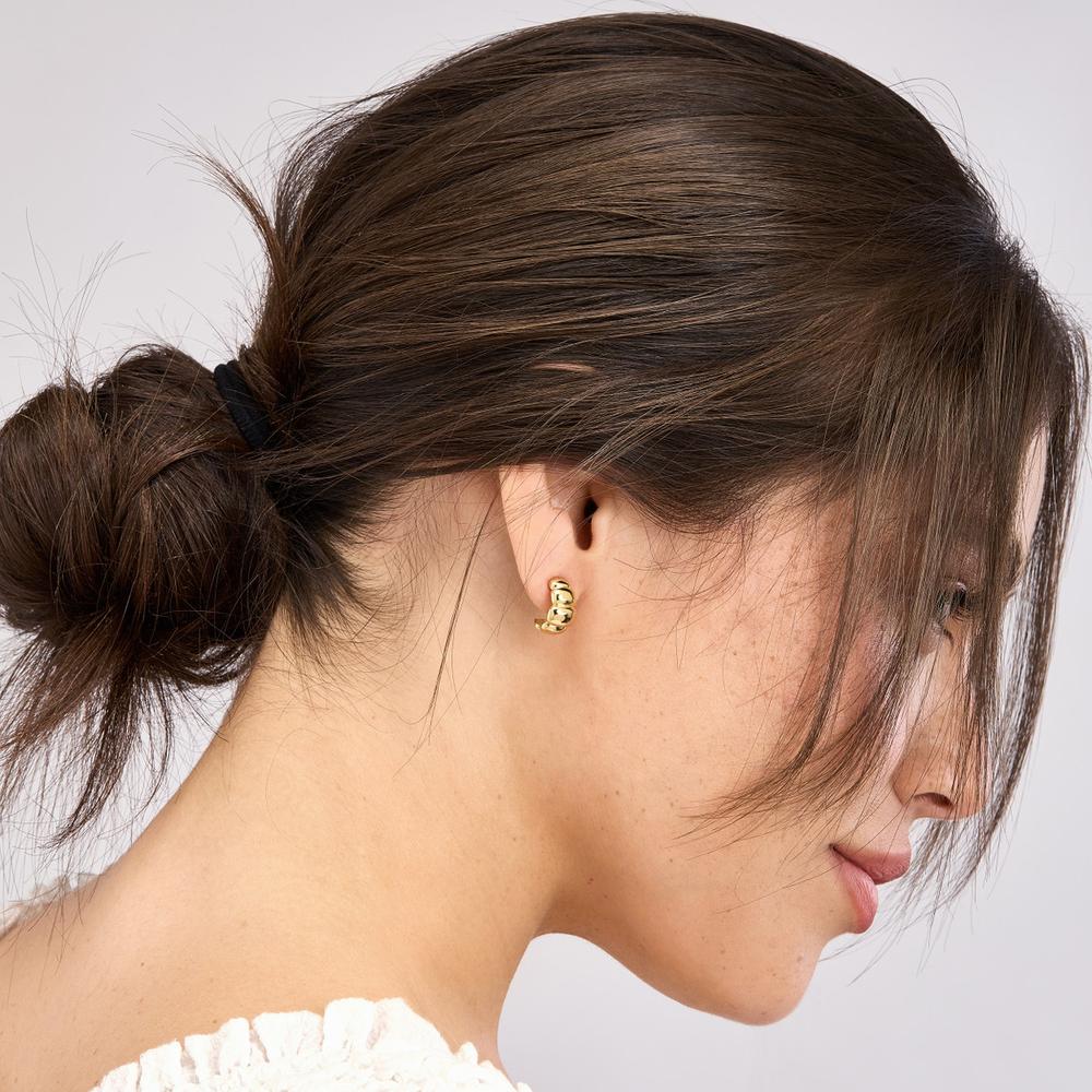 Olas d'Oro - 14K Yellow Gold Puff Shrimp J-Hoop Earrings