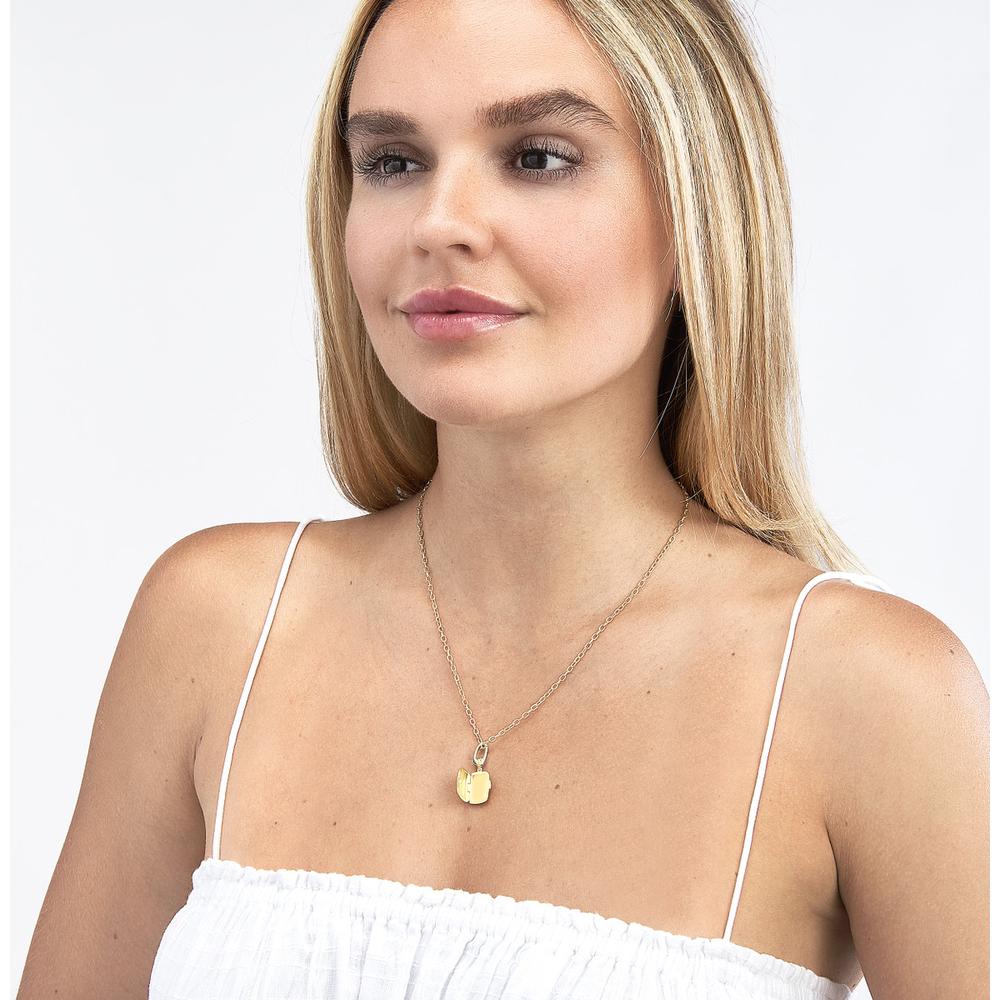 Olas d'Oro - 14K Yellow Gold Rectangle Locket with Bail Closure - 2.10 Grams Total Weight