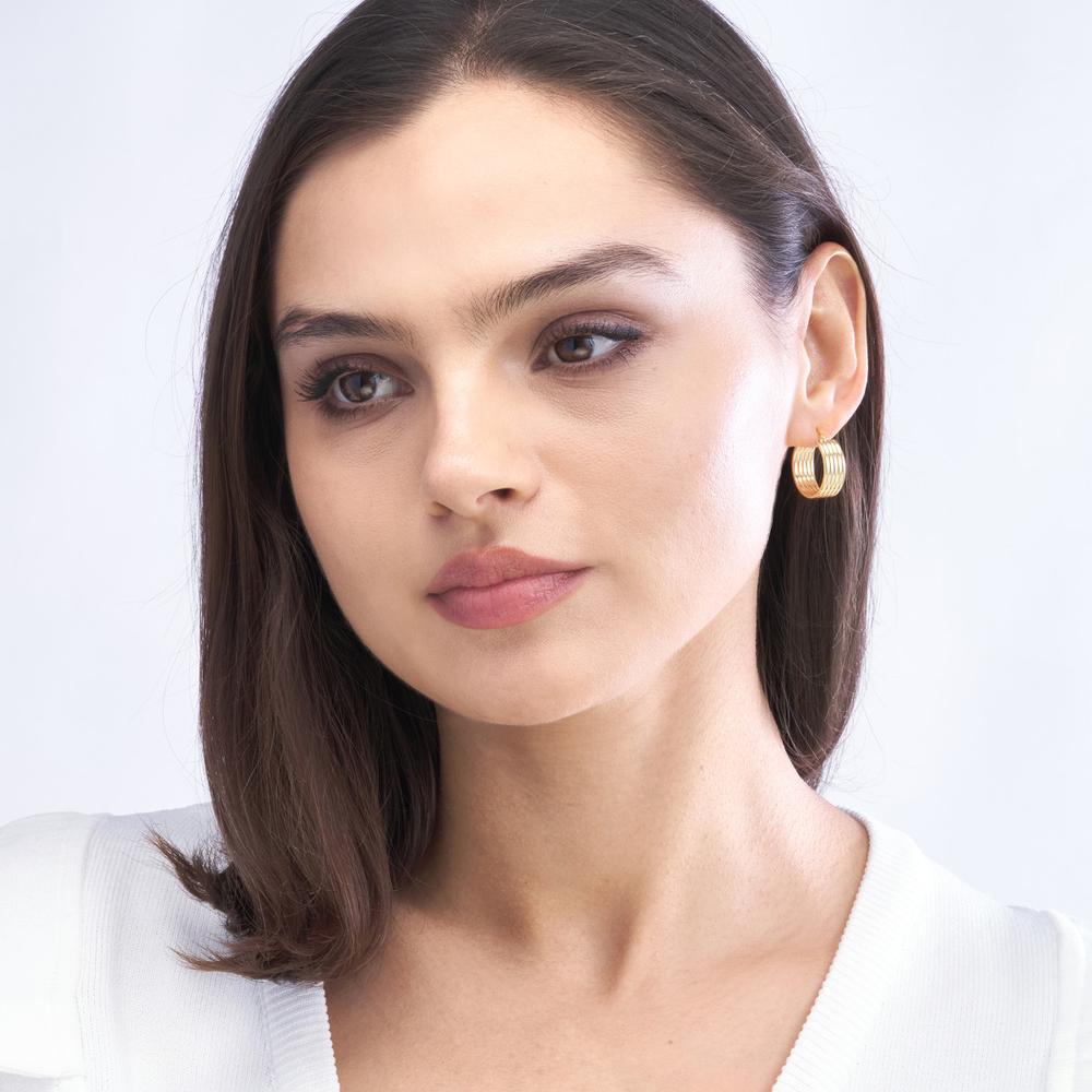 Olas d'Oro - 14K Yellow Gold Ribbed Large Hoop Earrings - 3.15 Grams