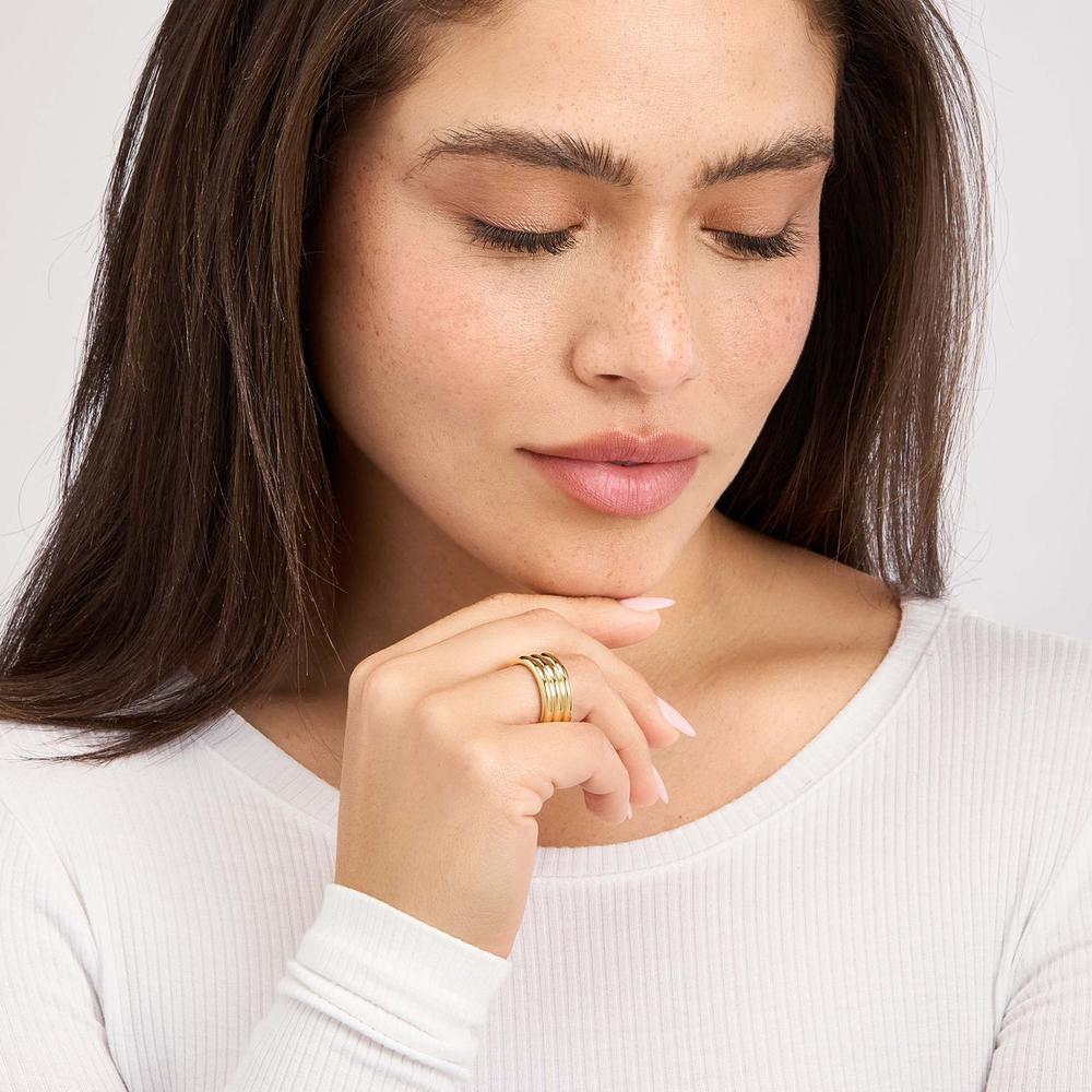 Olas d'Oro - 14K Yellow Gold Triple Ridge Band Ring - Size 6