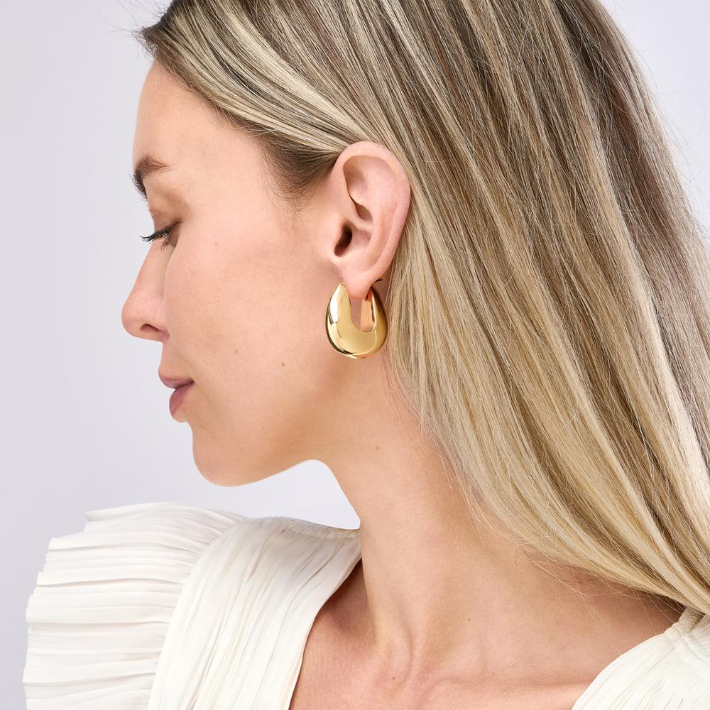 Olas d'Oro - 14K Yellow Gold Wide Round Puff Hoop Earrings