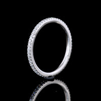 Platinum 0.29 Carats Total Weight Eternity Band with Pavé Micro Set Round Brilliant Lab Diamonds (E-F Color, VS2 Clarity) - Covaloro Fine Jewelry