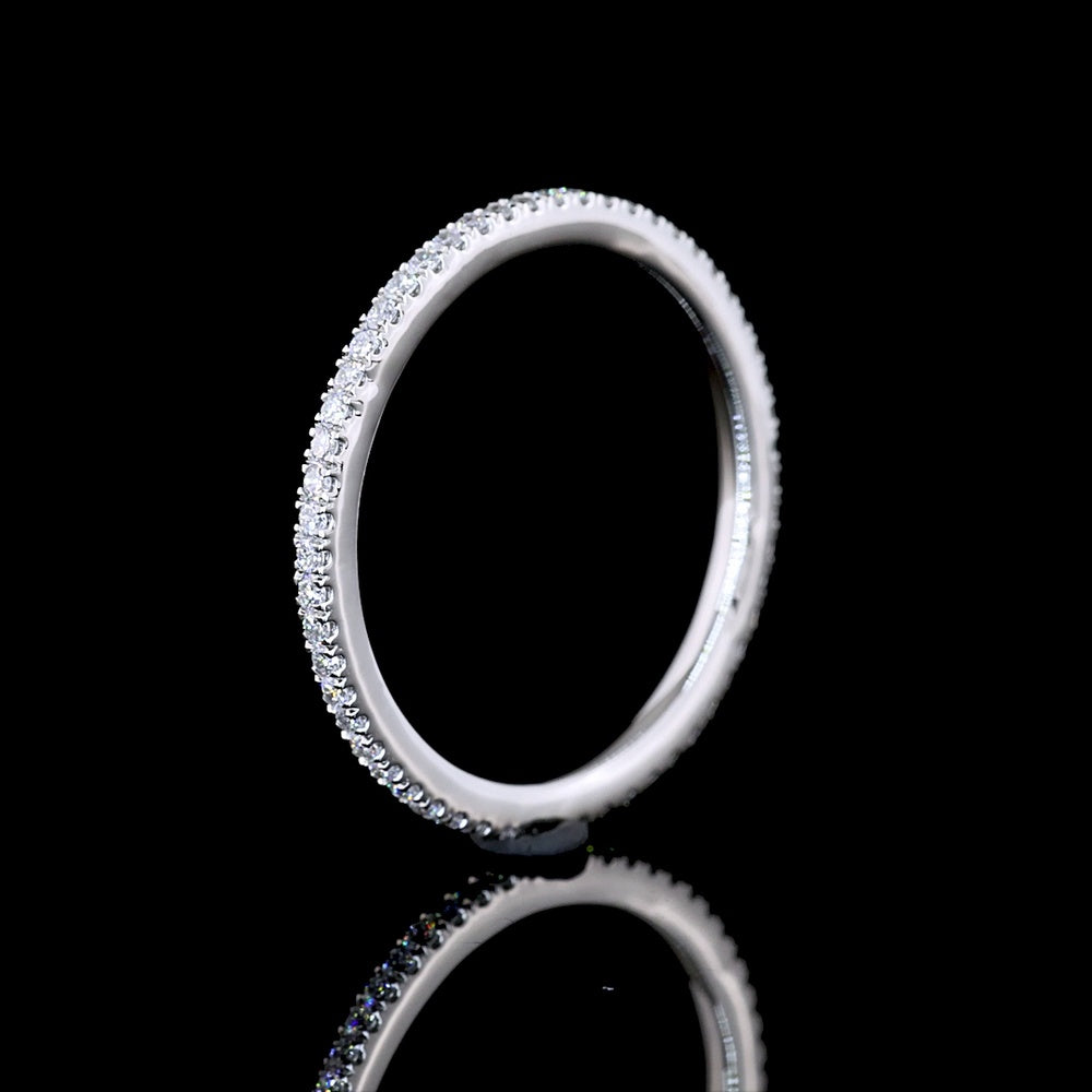 Platinum 0.29 Carats Total Weight Eternity Band with Pavé Micro Set Round Brilliant Lab Diamonds (E-F Color, VS2 Clarity) - Covaloro Fine Jewelry