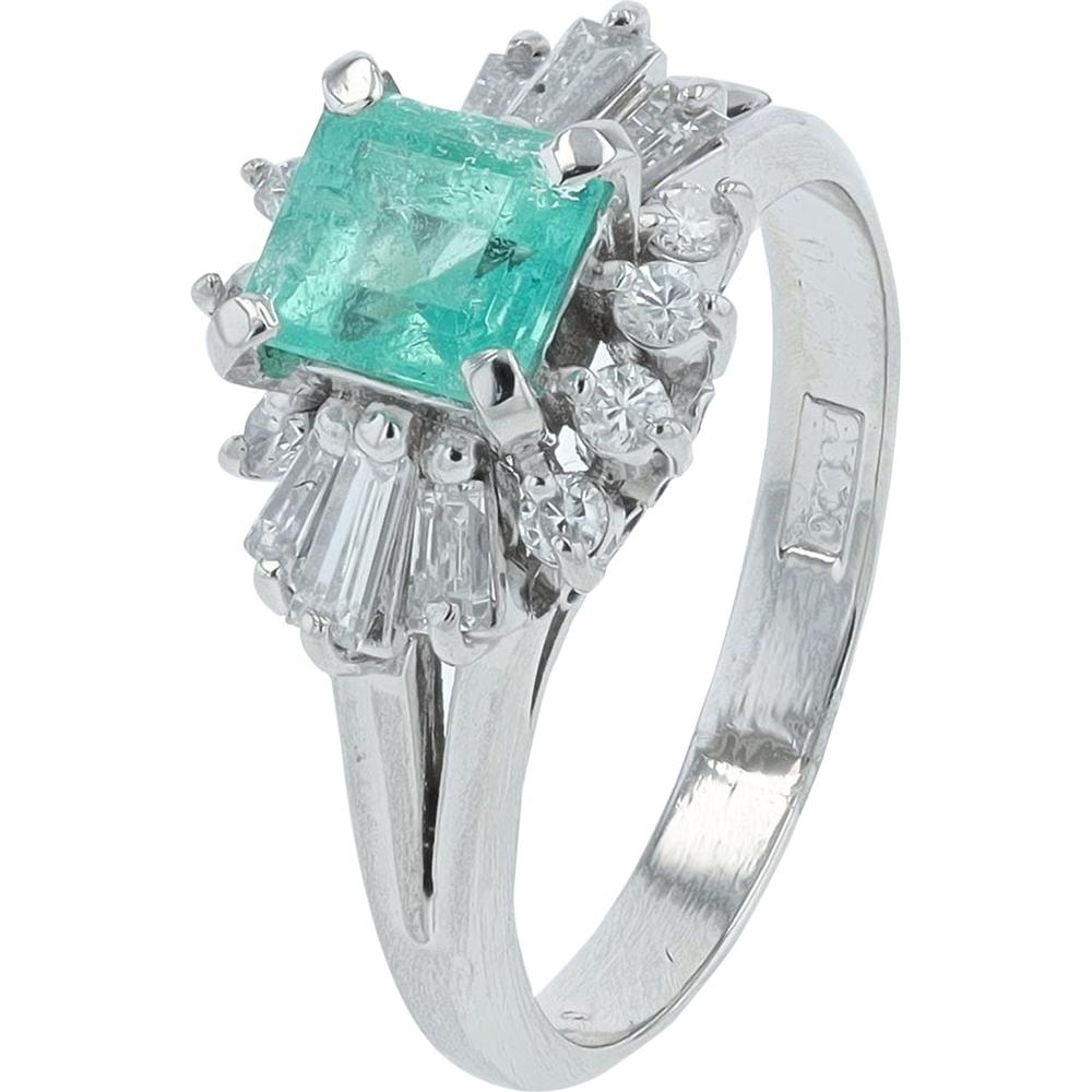 Platinum 0.72 Carat Emerald Ring with 0.44 Carat Total Diamond Weight