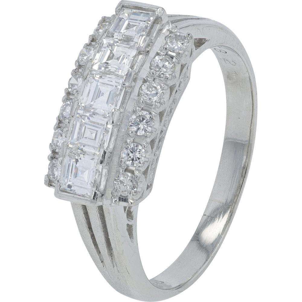 Platinum 0.79 Carat Diamond Chevron Band - Elegant Modern Design