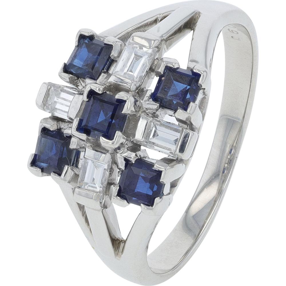 Platinum 0.91 Carats Sapphire Cluster Split Ring with 0.28 Carats Total Diamond Weight