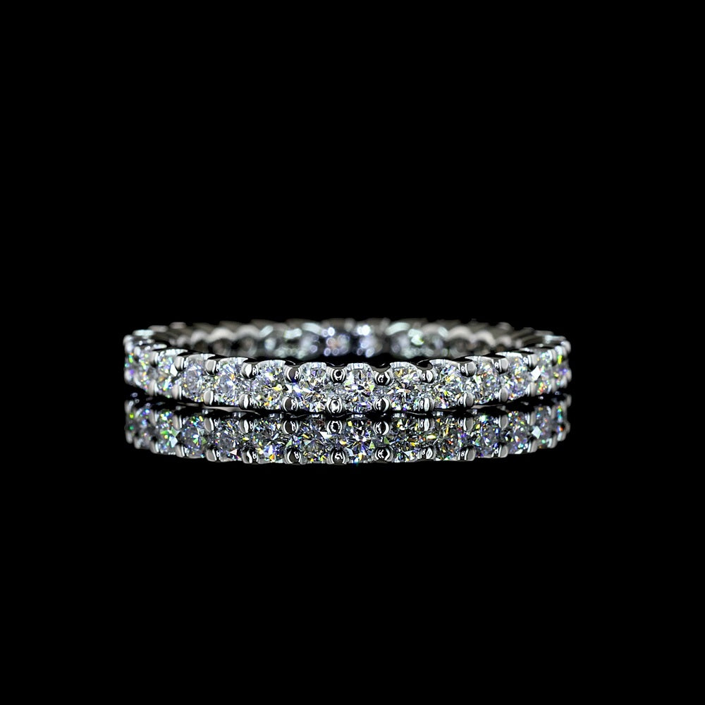 Platinum 0.94 Carats Total Weight Eternity Band with 31 Prong Set Round Brilliant Cut Lab Diamonds - Covaloro Fine Jewelry