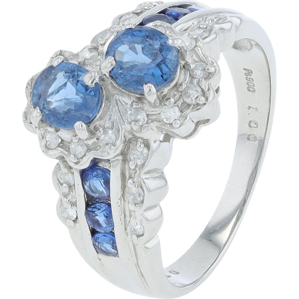 Platinum 1.00 Carat Total Weight Oval Sapphire Ring with 0.12 Carat Diamond Halo