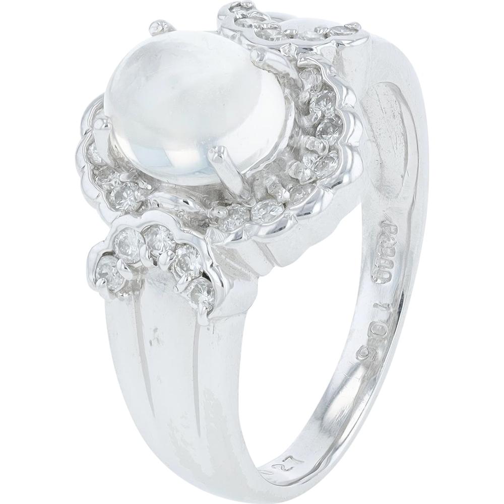 Platinum 1.05 Carat Opal Halo Ring with 0.27 Carat Diamonds in Platinum