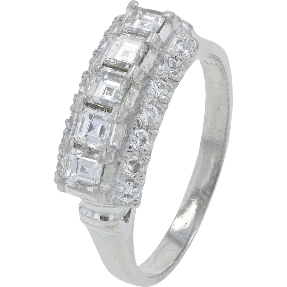 Platinum 1.13 Carat Diamond Band with Square and Round Cut Diamonds