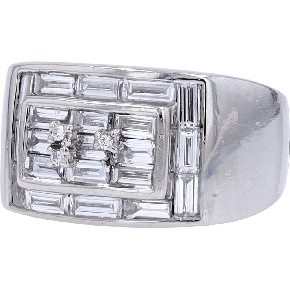 Platinum 1.41 Carats Diamond Band Ring with Geometric Baguette Design - Size 4.5