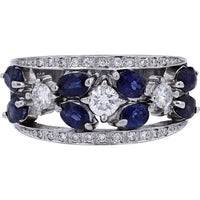 Platinum 1.54 Carat Total Weight Oval Sapphire Ring with 0.47 Carat Diamond Accents