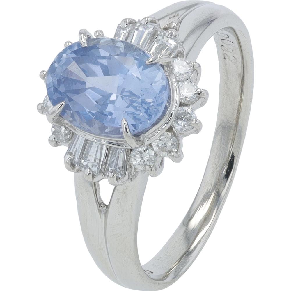 Platinum 1.76 Carat Oval Sapphire Ring with 0.32 Carat Total Diamond Halo