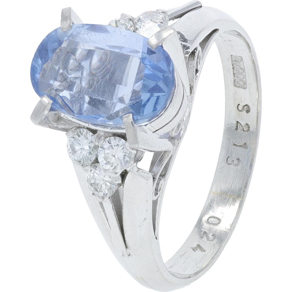 Platinum 2.13 Carat Oval Sapphire Ring with 0.24 Carat Diamond Accents