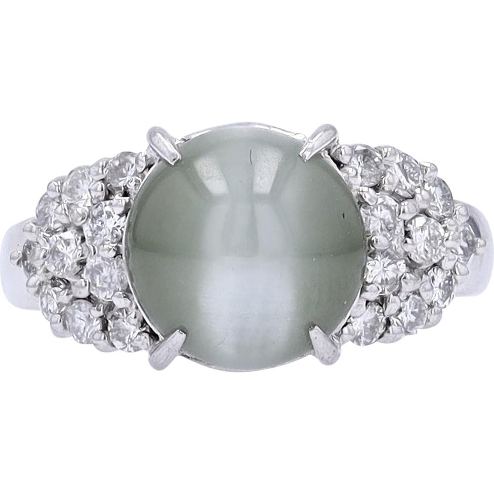 Platinum 4.21 Carat Chrysoberyl Ring with 0.44 Carat Diamond Accents