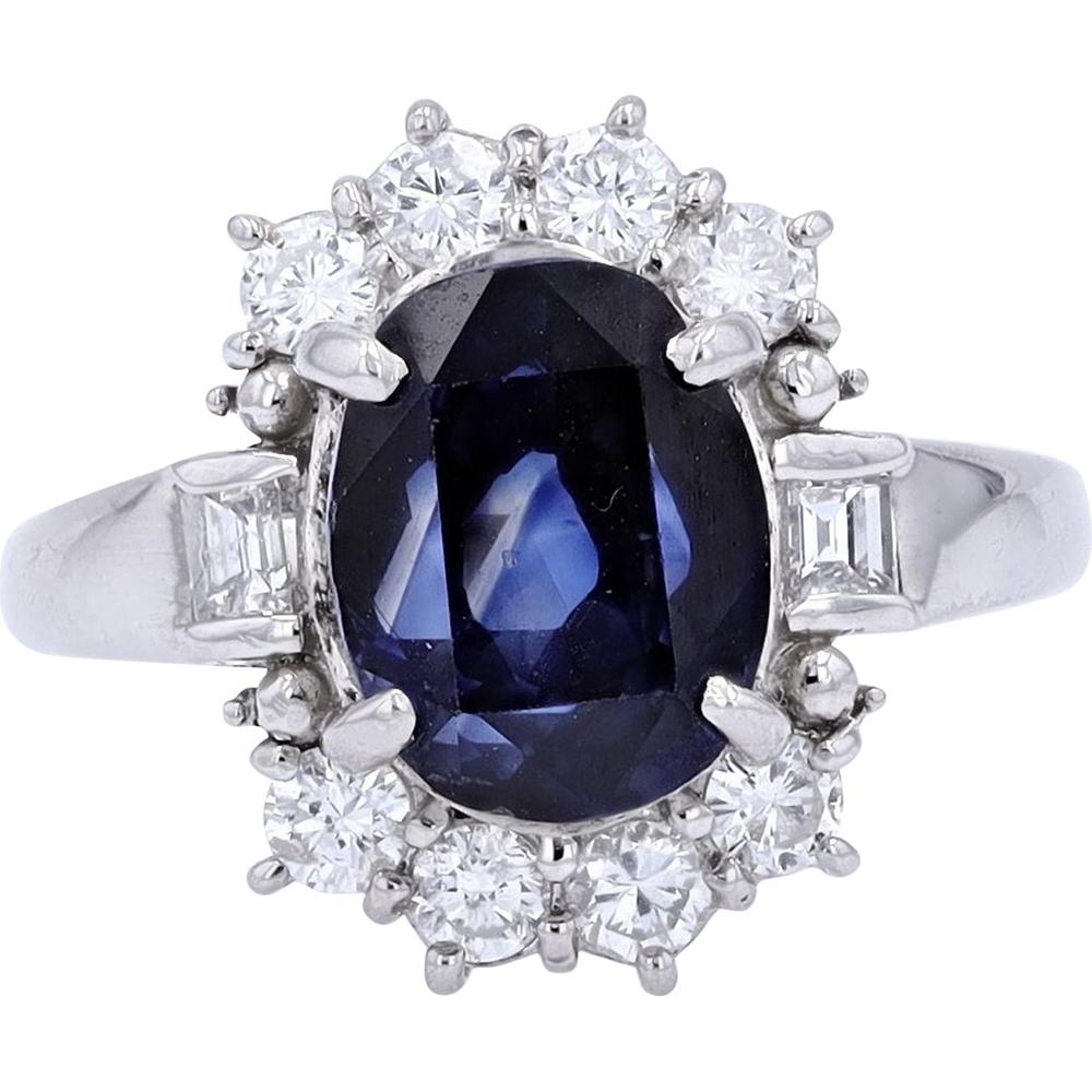 Platinum 5.35 Carat Madagascar No Heat Sapphire Ring with 0.72 Carat Diamond Halo