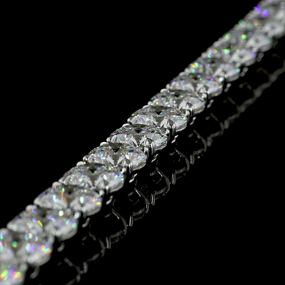 Platinum 7.5" Tennis Bracelet with 25 Prong-Set Round Brilliant Cut Lab Diamonds - 25.5 Carat Total Weight, E-F Color VS1 Clarity - Covaloro Fine Jewelry