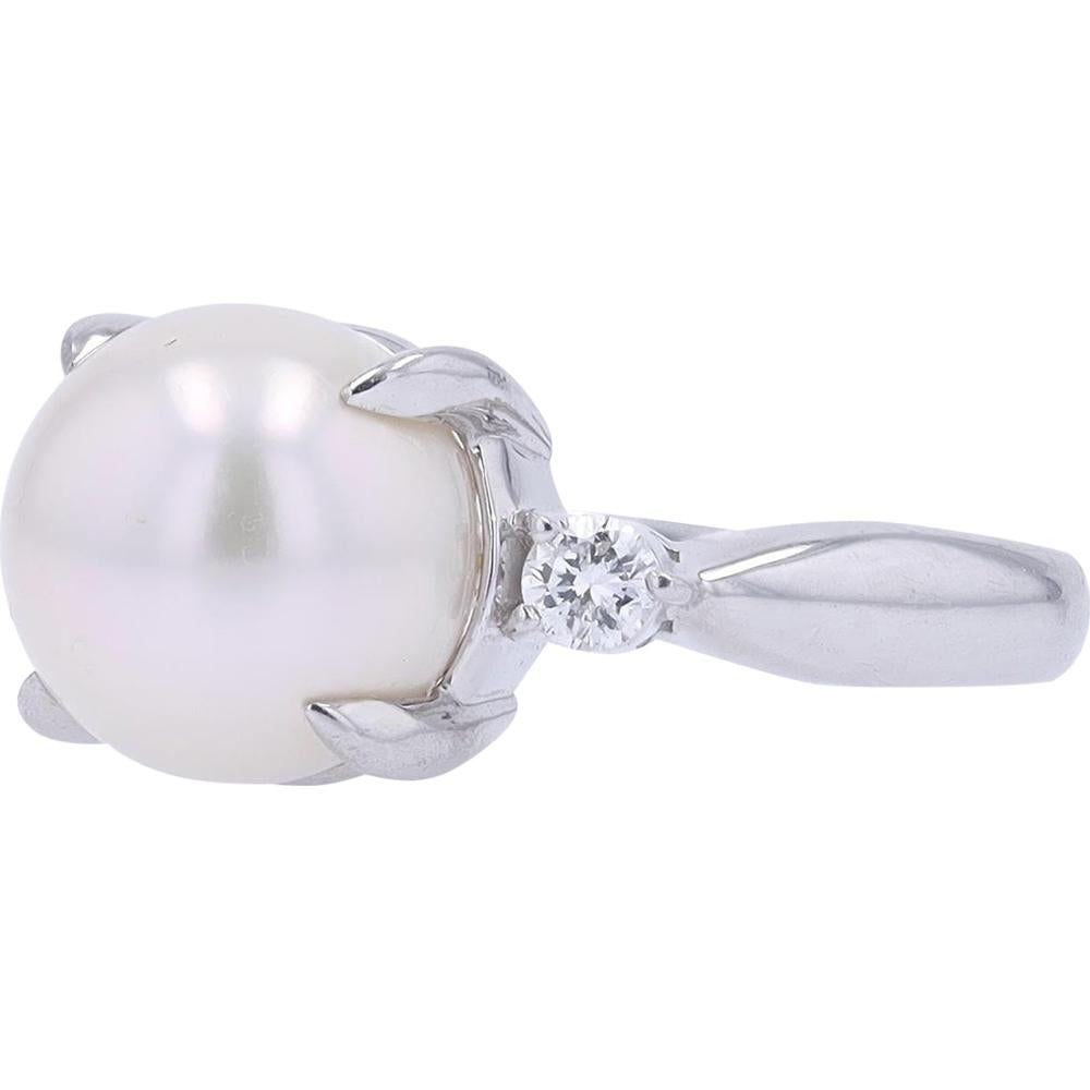 Platinum 9.15MM Pearl Ring with 0.15 Carat Diamond Accents
