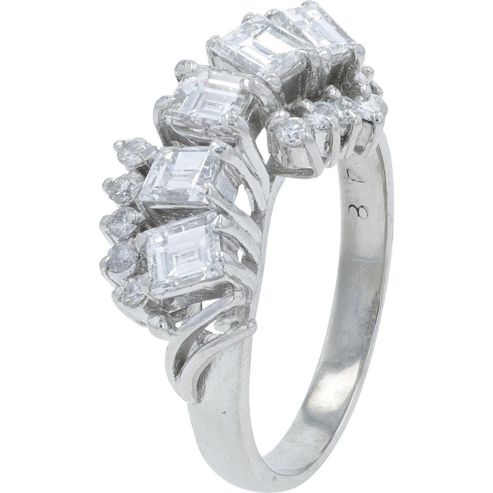Platinum 900 Contemporary Ring with 1.48 Carat Total Weight Step-Cut Diamond in Prong Setting - Size 7