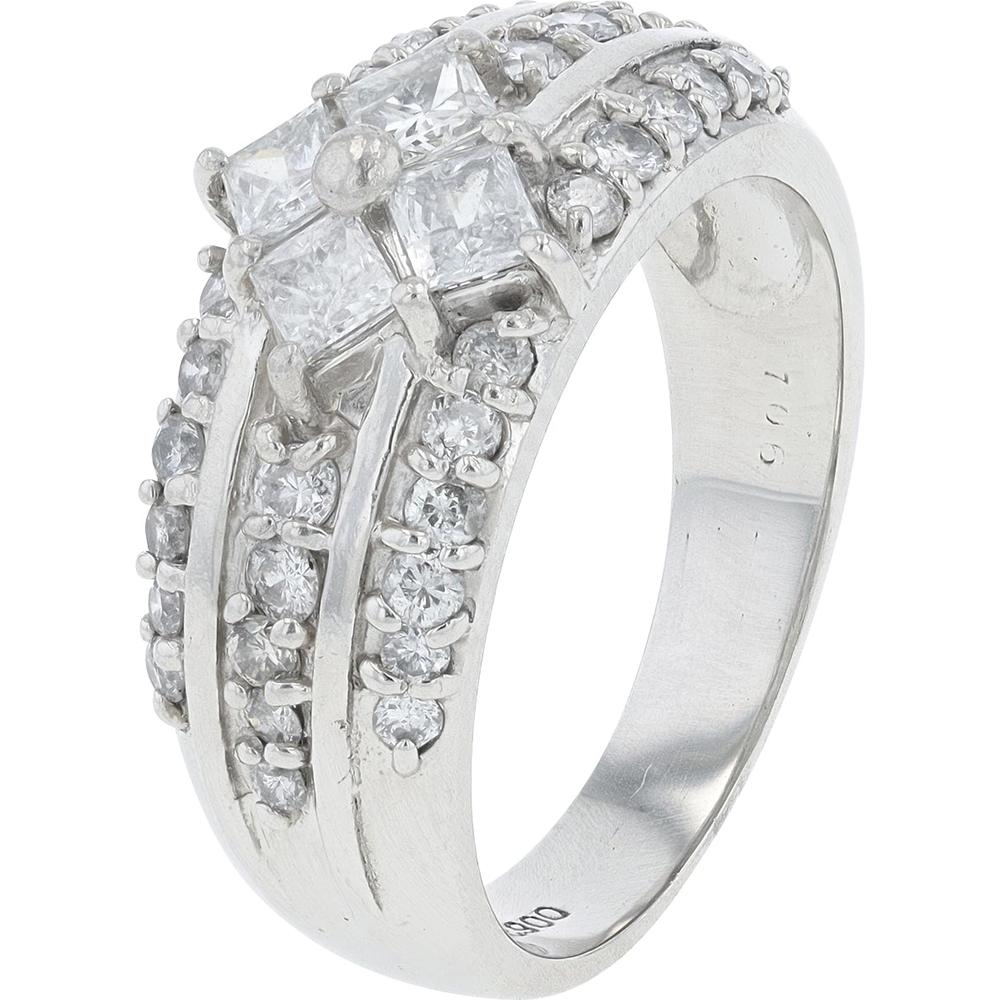 Platinum Diamond Cluster Ring - 1.06 Carats Total Diamond Weight