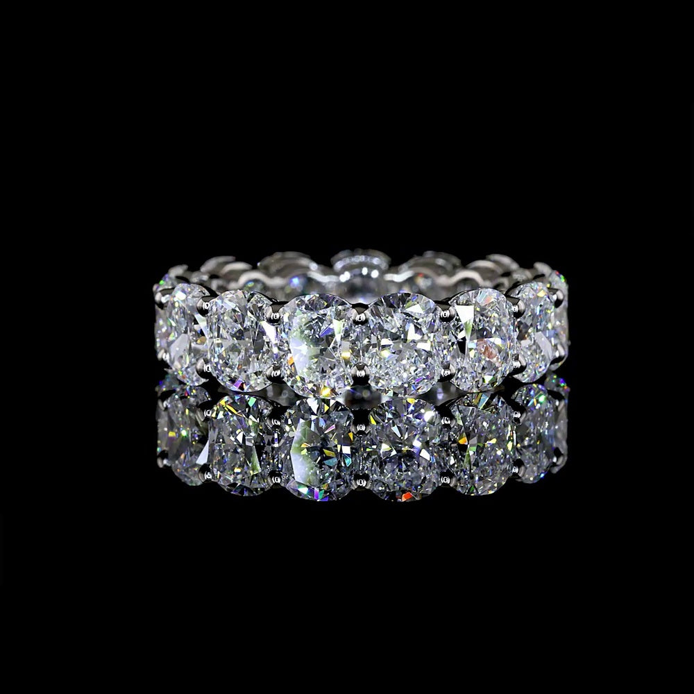 Platinum Eternity Band with 15 Cushion Brilliant Cut Lab Diamonds - E-F VS1 Clarity - 6.02 Carat Total Diamond Weight - Covaloro Fine Jewelry
